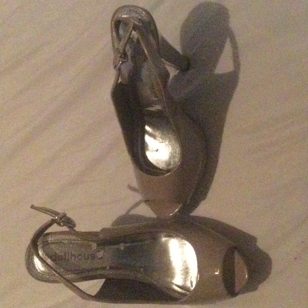 Dollhouse Patent leather tan Peep Toe Heels